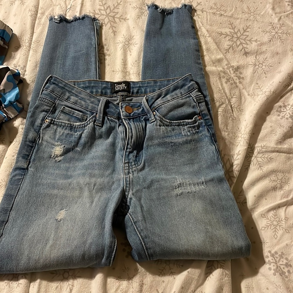 Simple Society ankle jeans